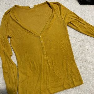 Aritzia jersey shirt